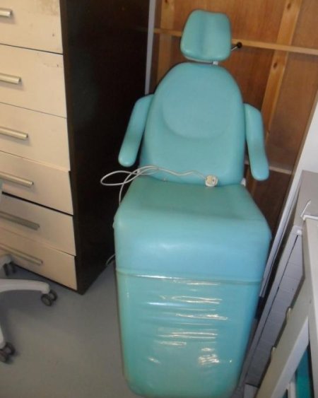 Dental Chair green